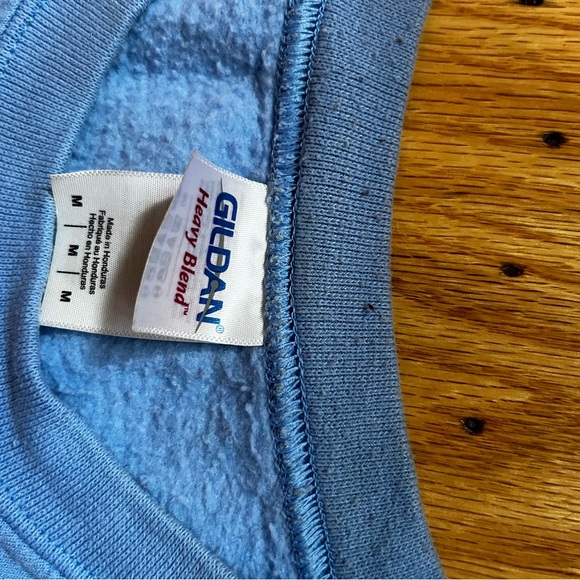 Carolina Lacrosse Blue Sweatshirt size medium - Picture 2 of 3